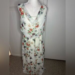 Signature by Robbie Bee Floral Cowl Neck Maxi Dress size 8
